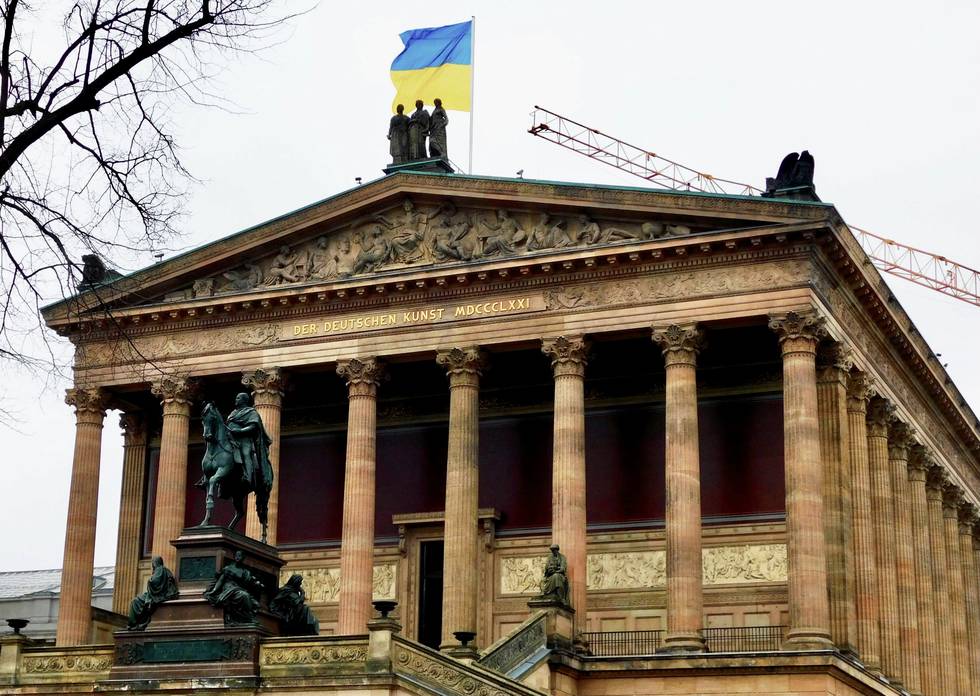 Alte Nationalgalerie Ukraine-Flagge Alte Nationalgalerie Ukraine-Flagge